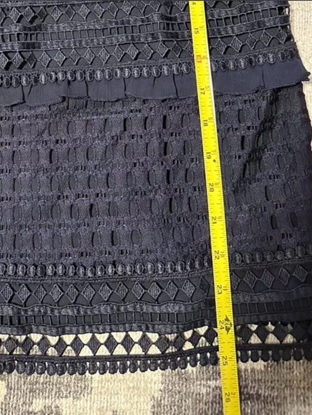 Banana Republic Women’s Medium Navy Blue Lace Crochet Knit Top Lined Boho Blouse